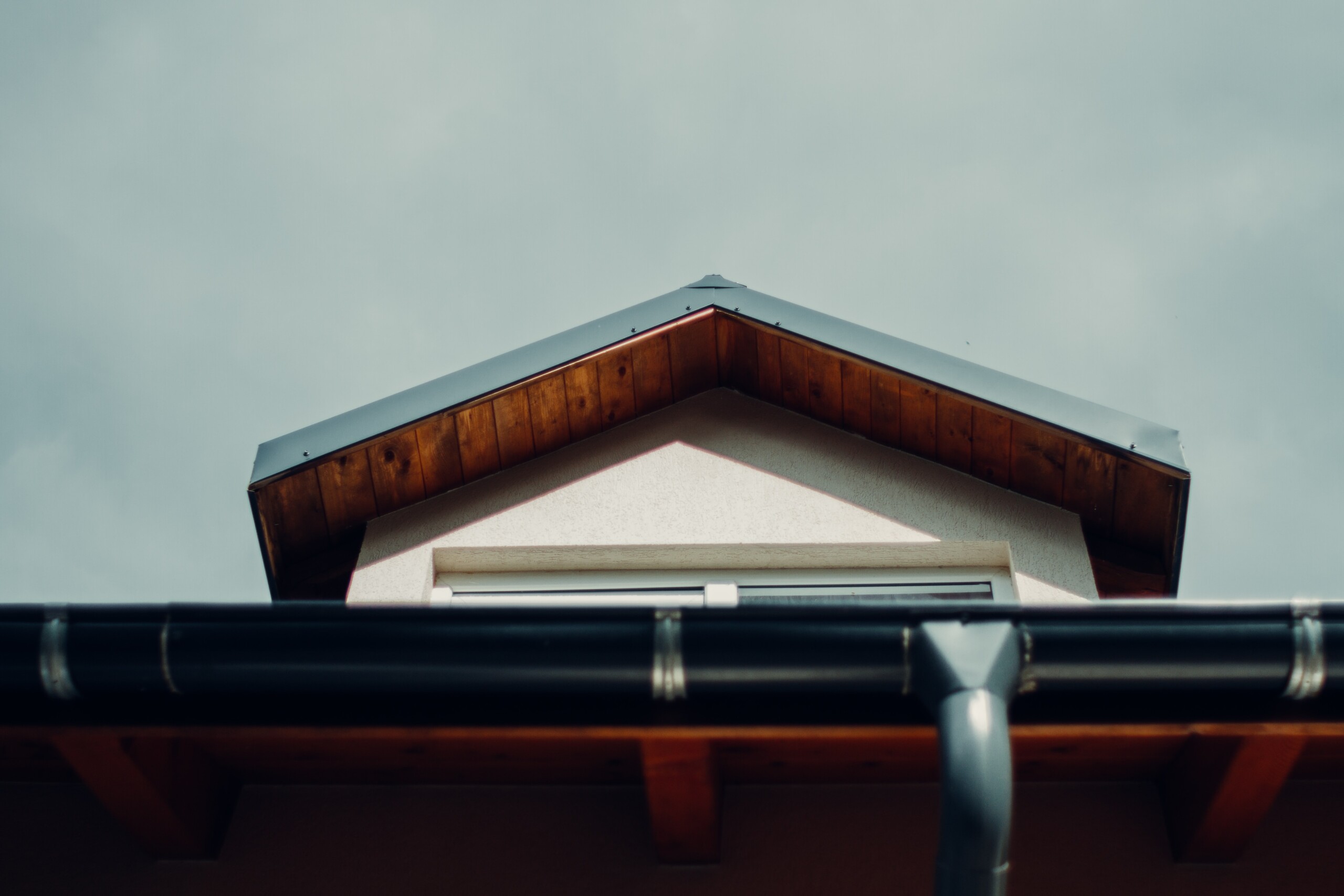 picture of gutters on a house
